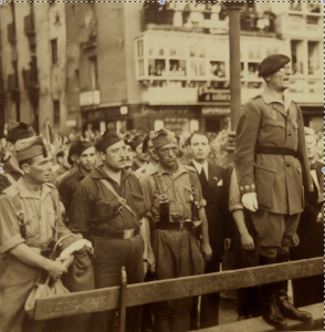 Millán Astrain en plaza Castillo Pamplona-agosto-1936