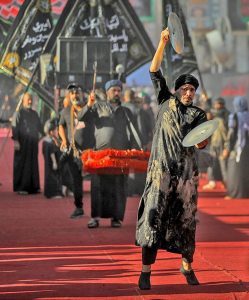 II.22.01 - Conmemoración de la muerte de Husséin en Kérbala en la actualidad.