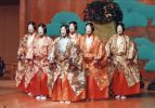140-Teatro Noh-Momijigari (紅葉狩)